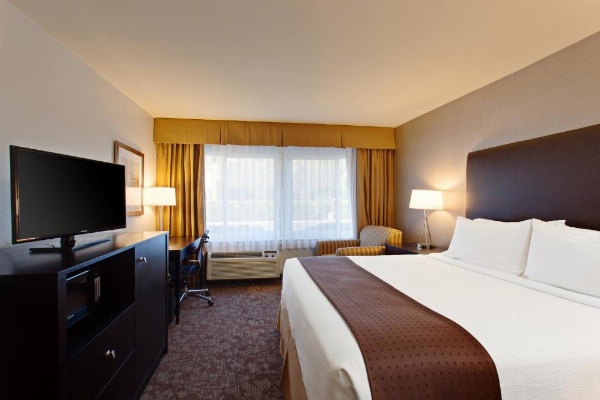 Holiday Inn West Covina Hotel image 25